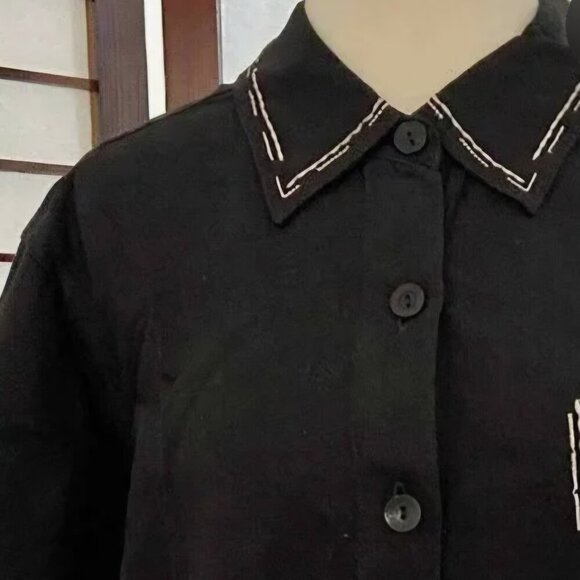 Erika Boho Closet Staple Boxy Lagenlook Linen black shirt embroider button M - Picture 5 of 5